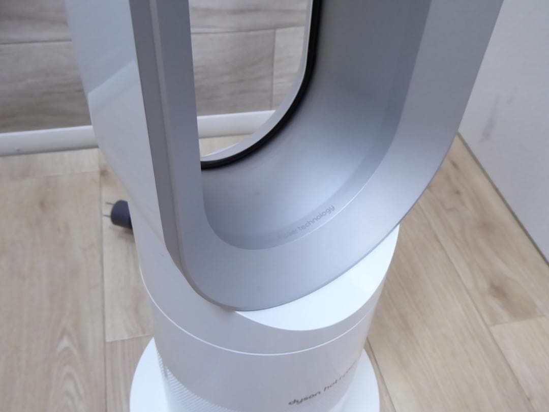 dyson ダイソン ホット＆クール セラミックファンヒーター AM05