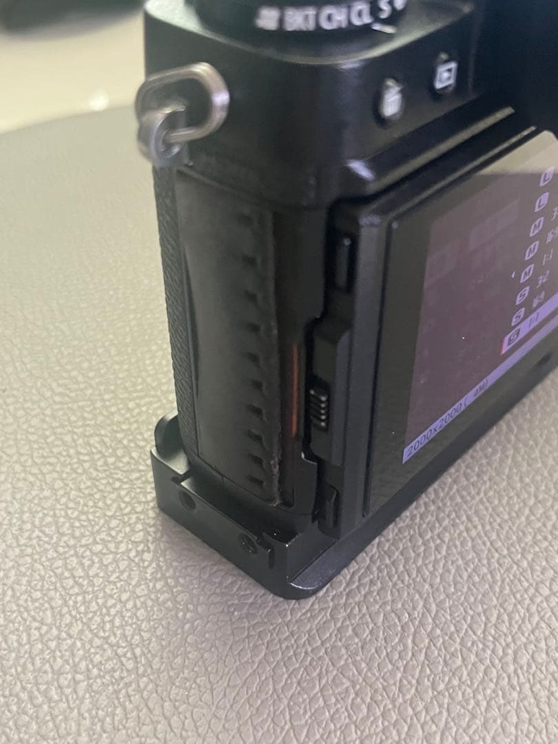 Fujifilm X-T2 ❗️木製グリップ付き‼️ バッテリーグリップ付き‼️