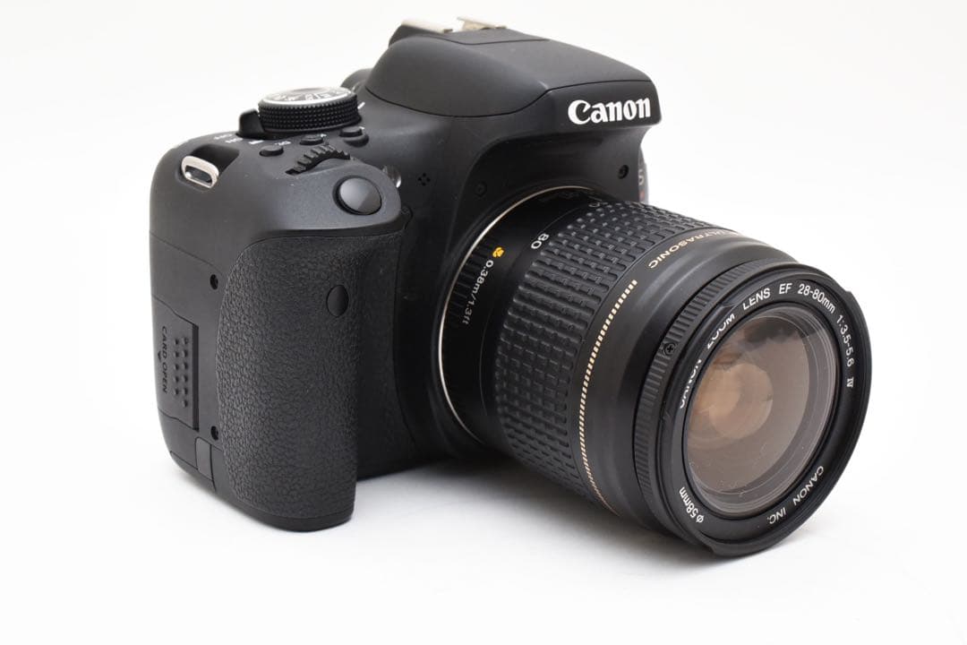 一眼レフカメラ CANON EOS Kiss X8i/標準レンズセット