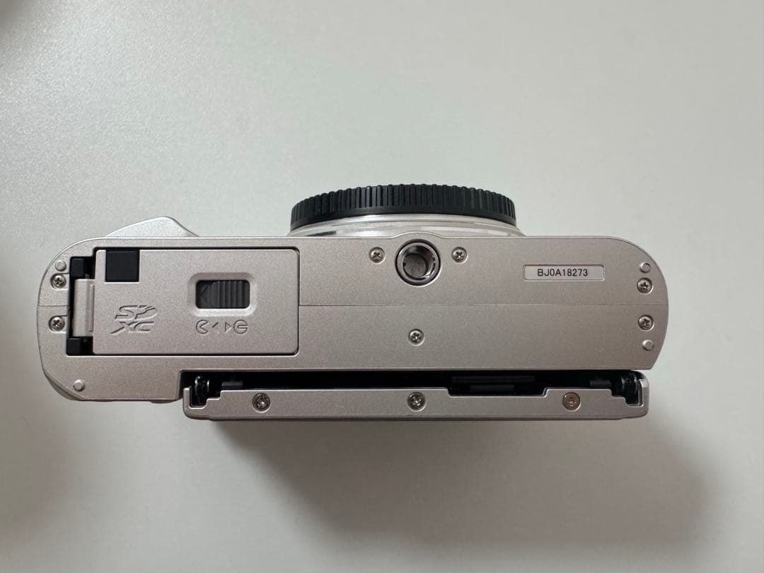 OLYMPUS E-PL9 Wズームキット　ホワイト