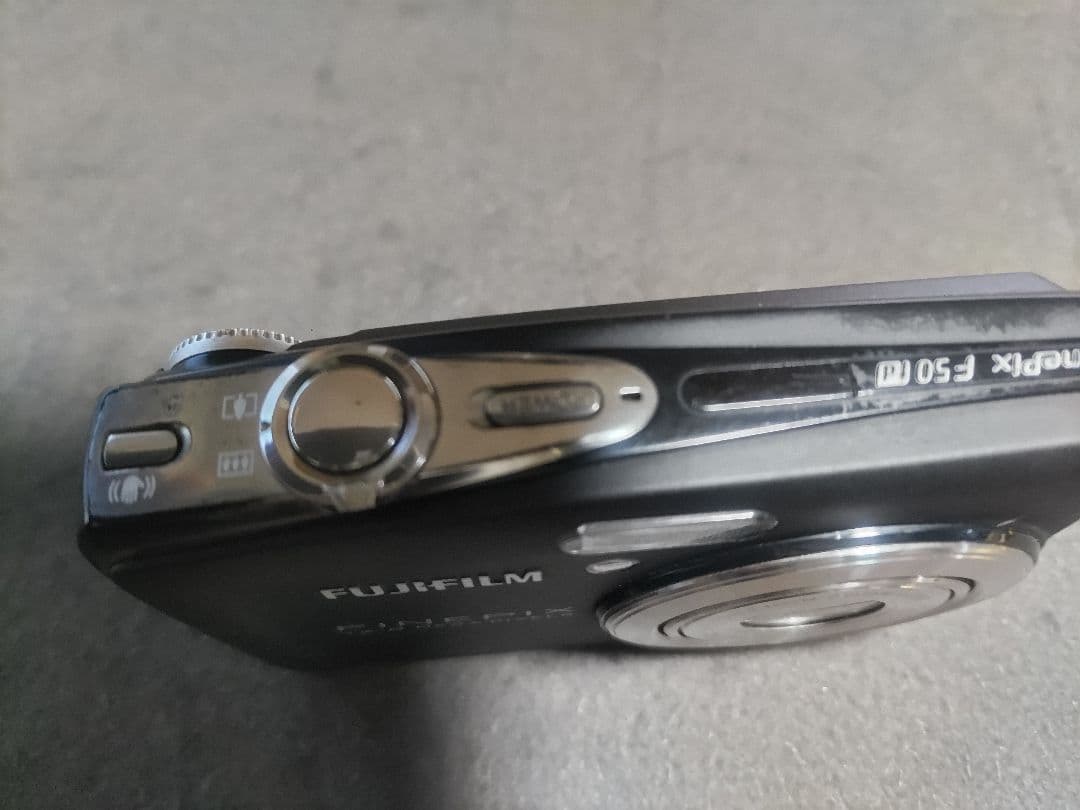 FUJIFILM　Fine Pix F50fd　ジャンク