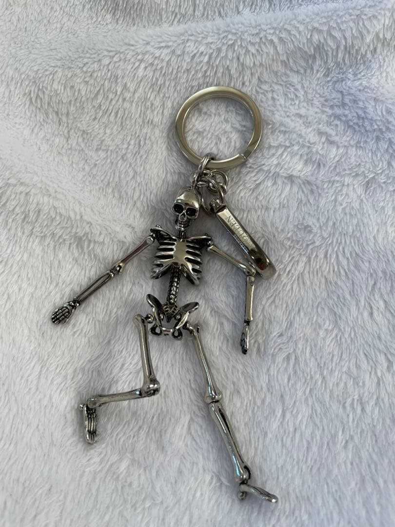 最終値下げ【希少】AlexanderMcQueenスケルトンキーホルダーカラビナ