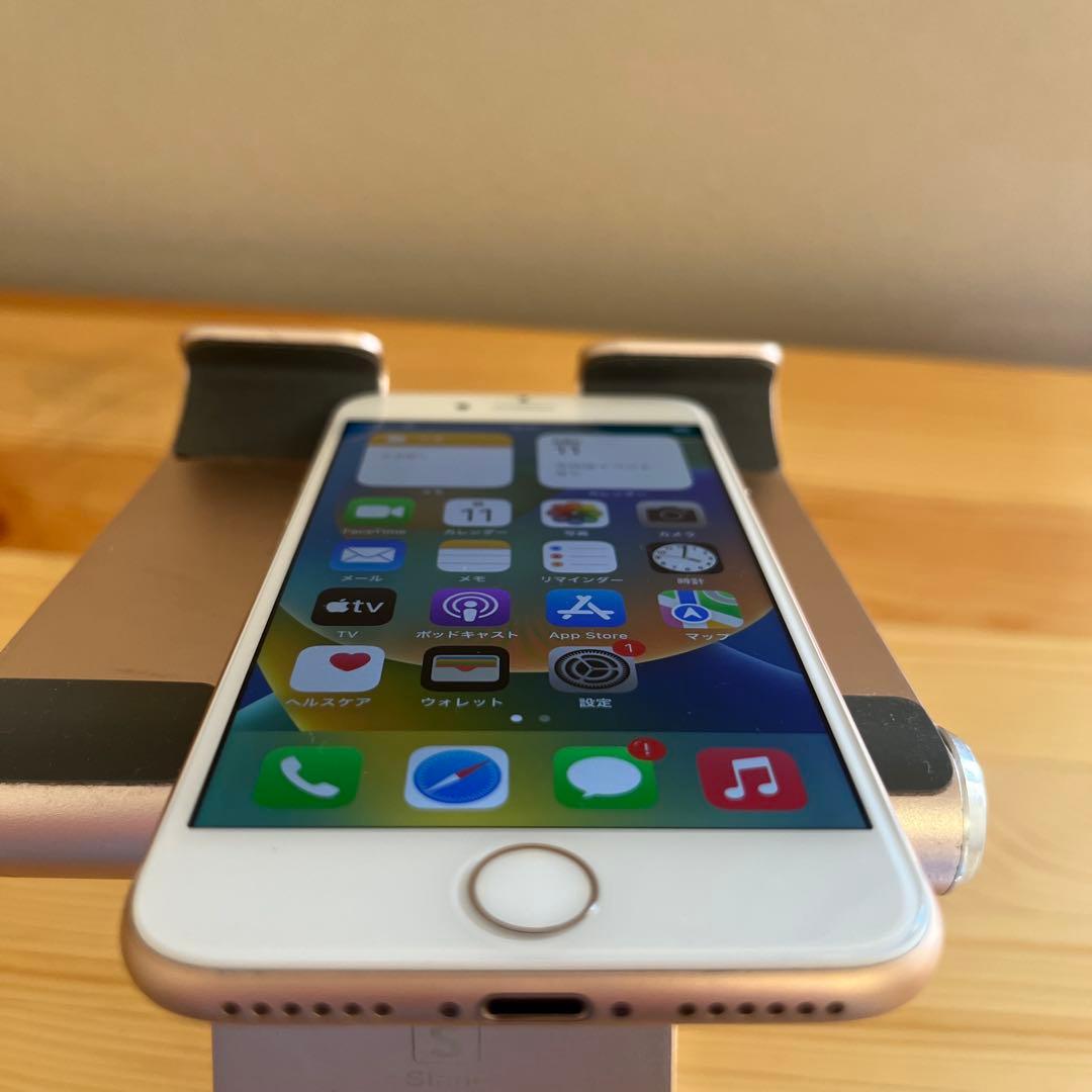 バッテリー新品100%！iPhone8 64GB ゴールド