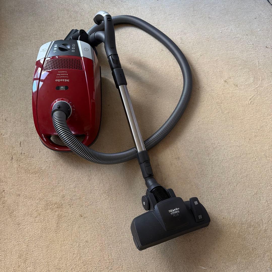 キッチン家電 Miele Compact C2 Autumn Red