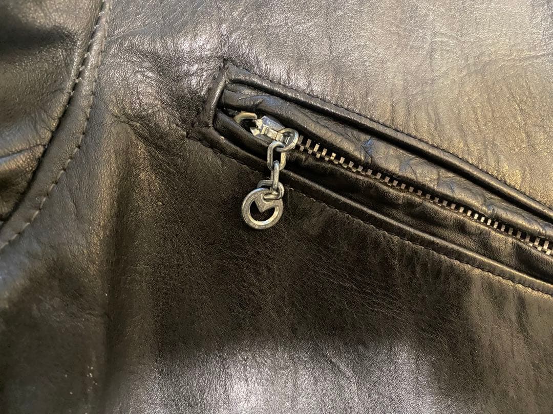 Schott 70年代牛タグ逆ハ型ジッパーシングルライダース