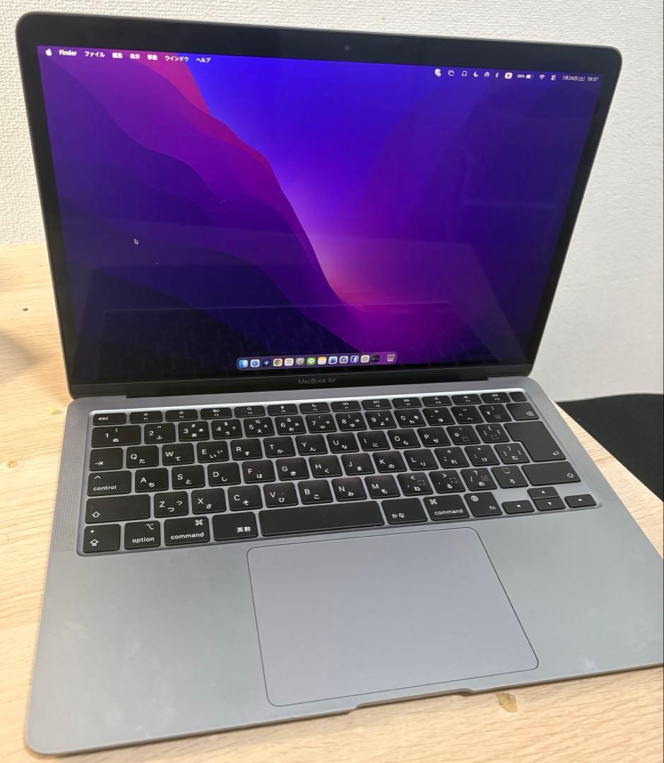 m1 macbook air RAM8GB SSD256GB ハブ付き