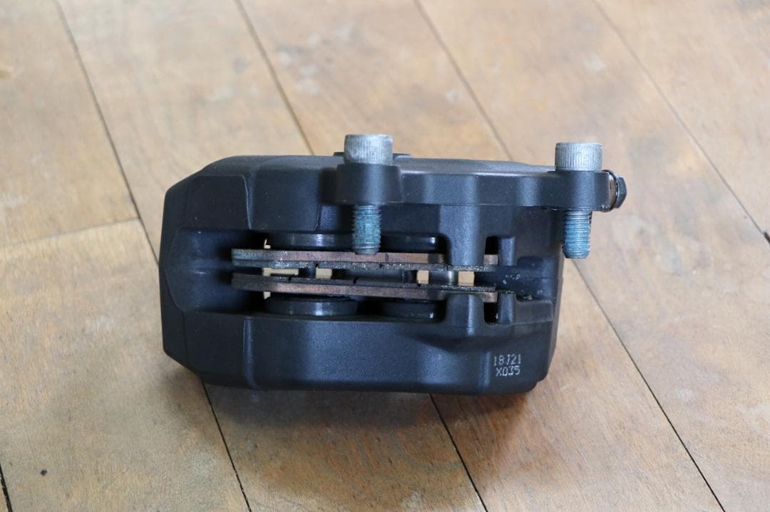 純正 ハーレー ツーリング リアブレーキキャリパー M８ ミルウォーキー