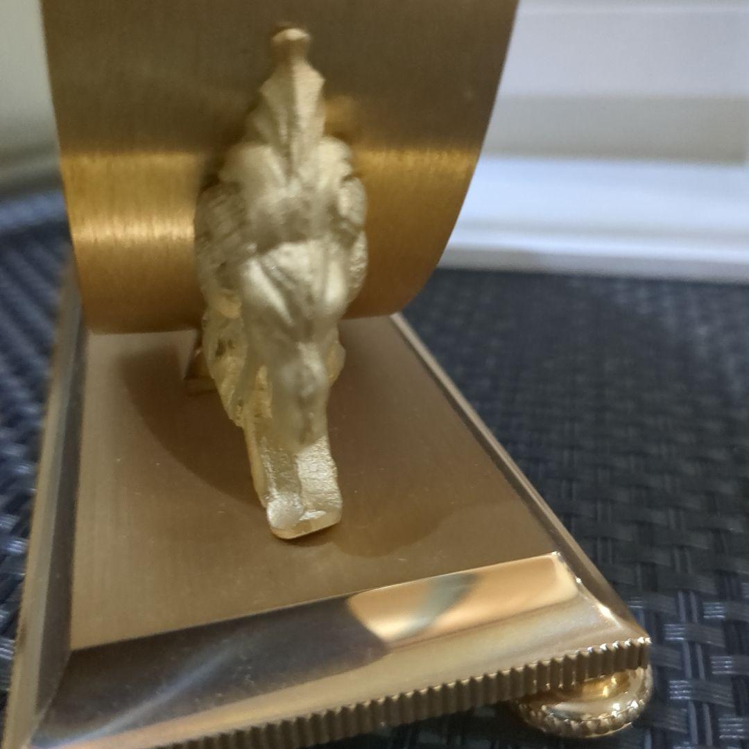 金色のオーバル型置時計インホフ水晶置時計