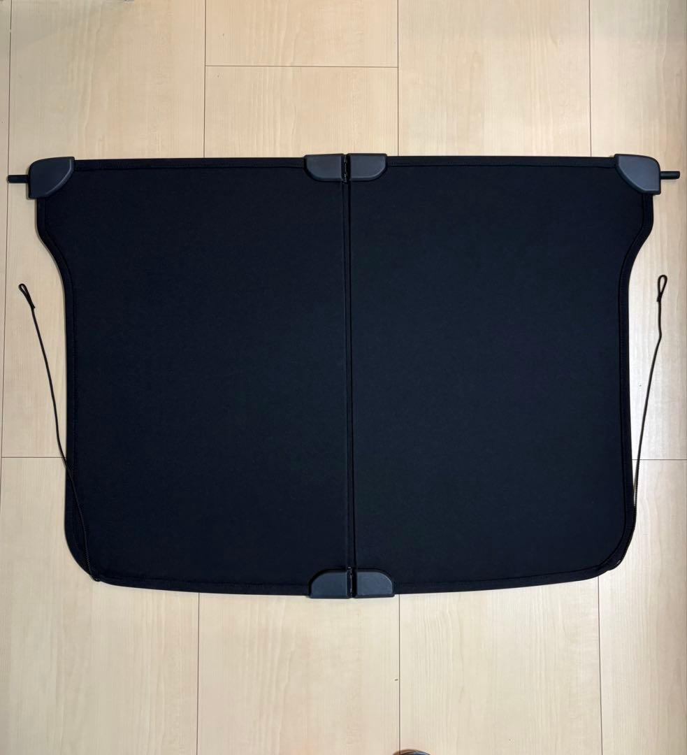 トヨタ　プリウス60 純正トノカバー