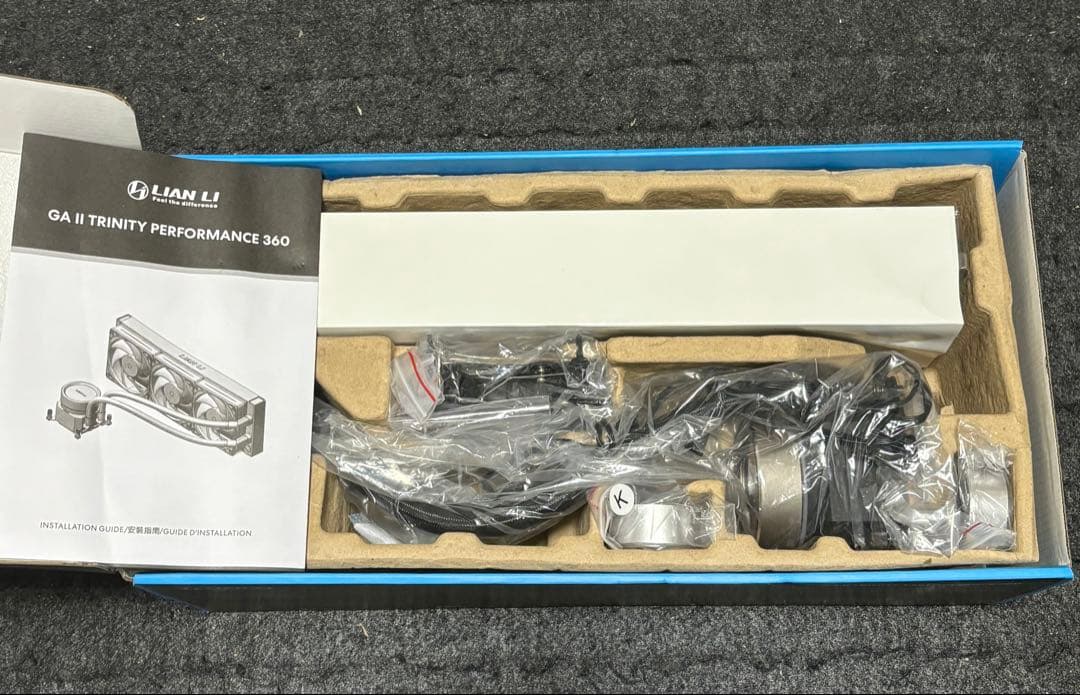 Lian Li Galahad II Trinity 360mm 黒 簡易水冷