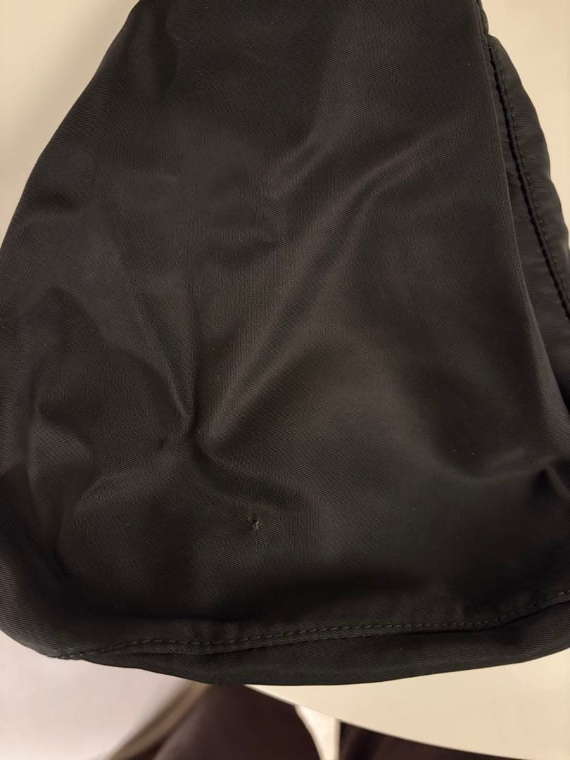 PRADA 巾着バッグ