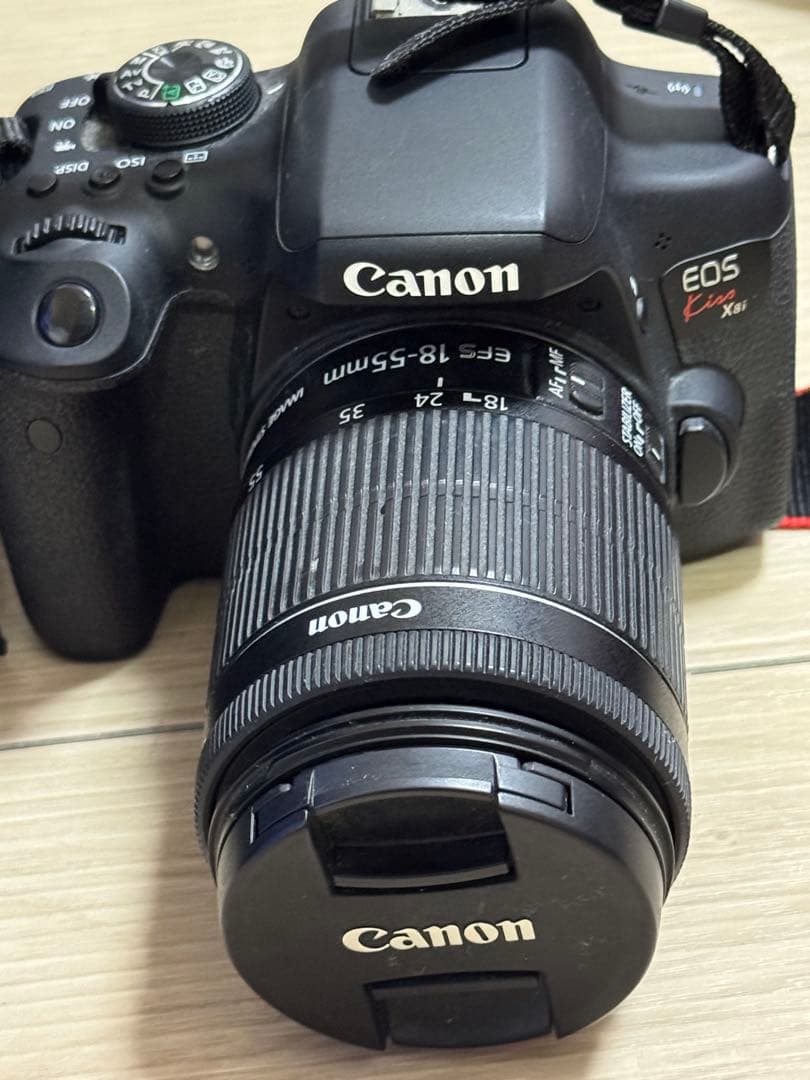 Canon EOS Kiss X8i 一眼レフカメラ レンズ2本セット