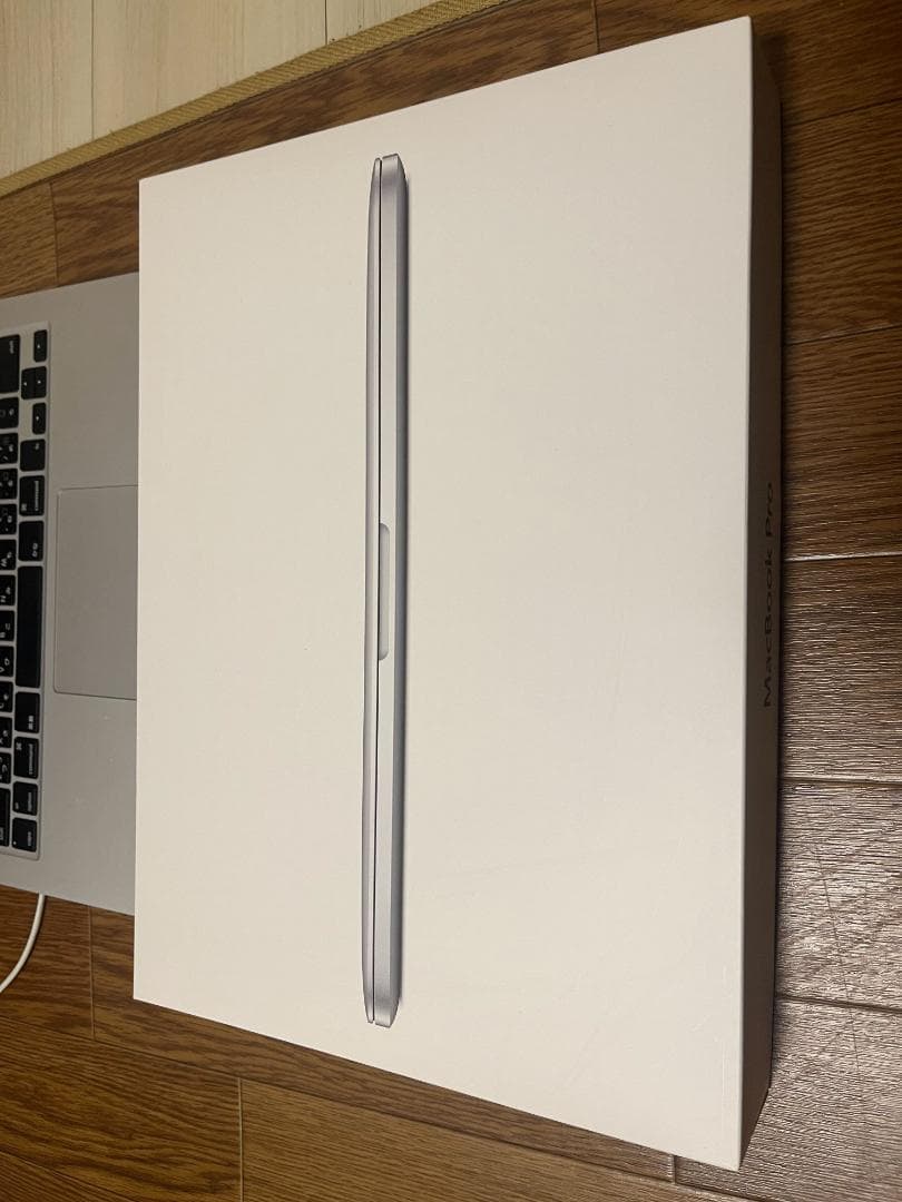 MacBook Pro MGX82J/A SSD256GB 付属品完備