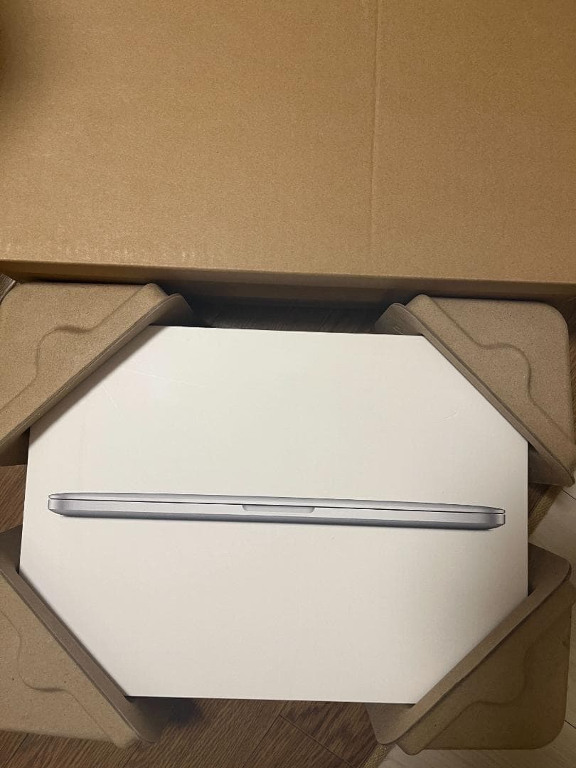 MacBook Pro MGX82J/A SSD256GB 付属品完備