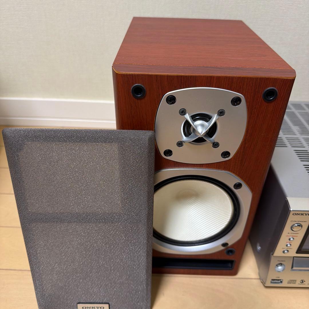 ONKYOミニコンボD-N7TX オーディオケーブル付