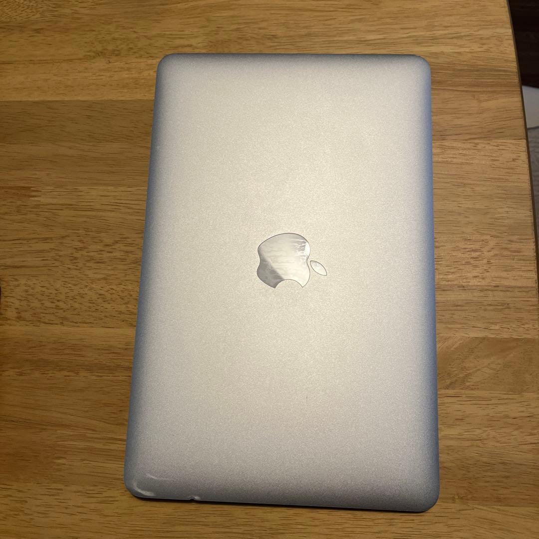 MacBook Air 11-inch Early 2014他