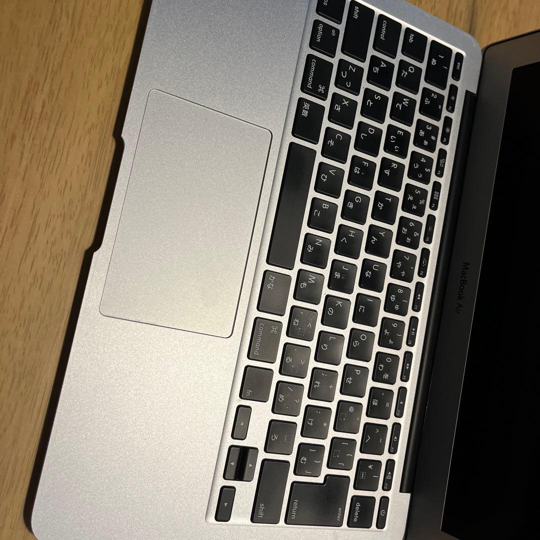 MacBook Air 11-inch Early 2014他