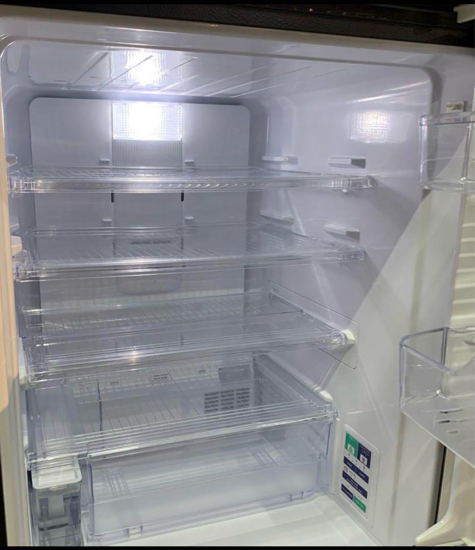 SHARP 冷凍冷蔵庫　2018年製　プラズマクラスターレッド