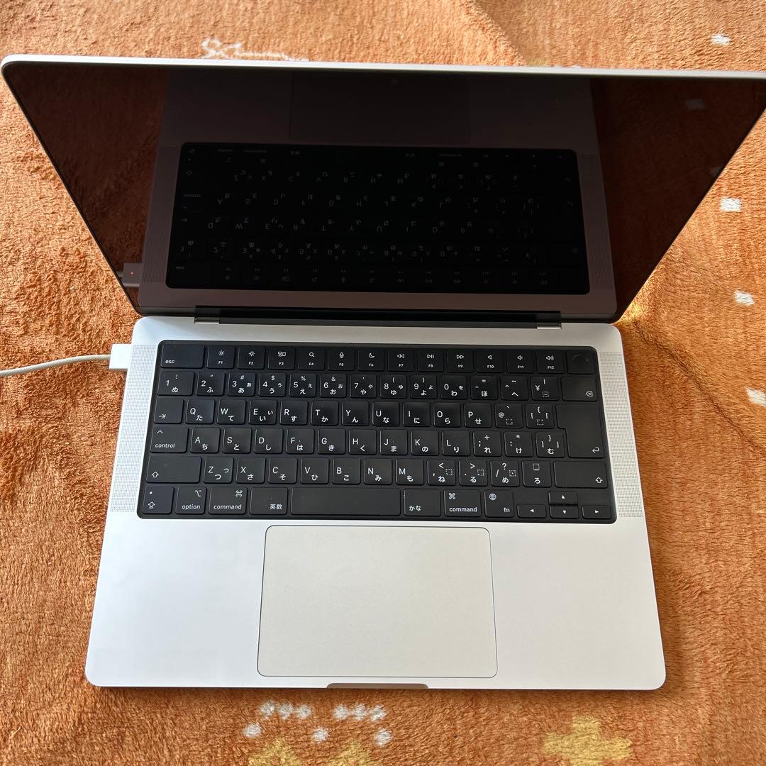 MacBookPro 2021 14インチM1 16/500GB