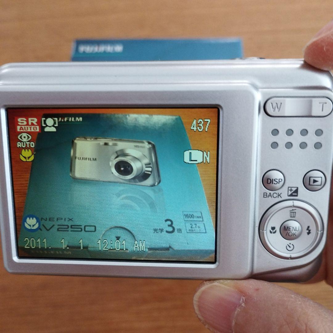 FUJIFILM FINEPIX AV250 16MP 動作確認済み