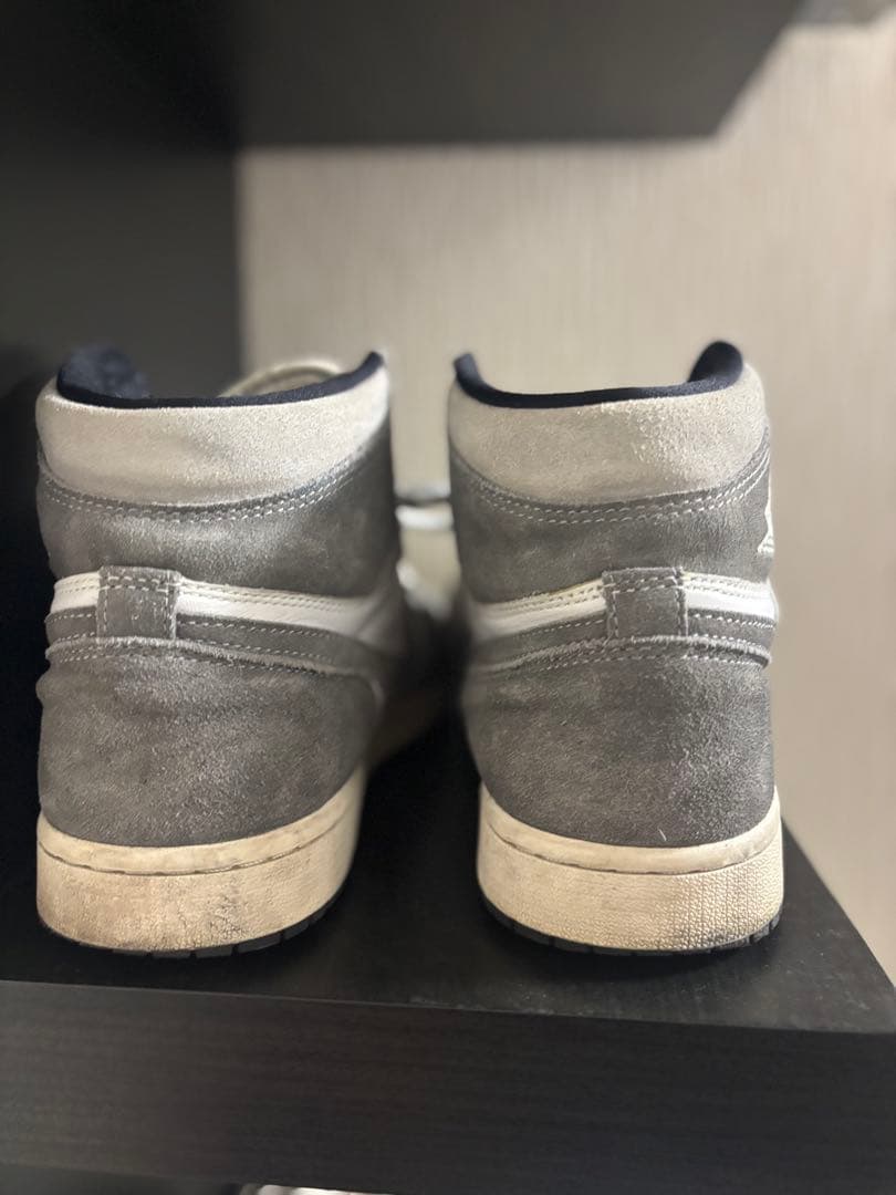 Nike Air Jordan 1 グレー/ホワイト