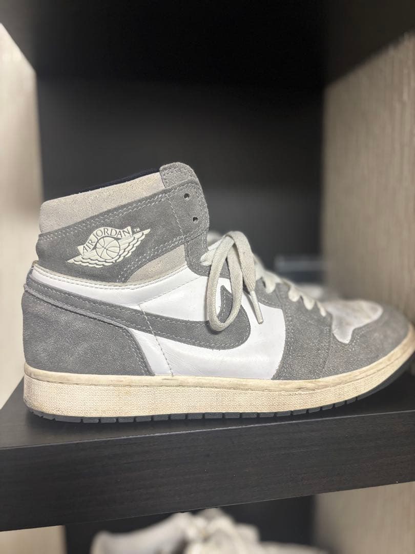 Nike Air Jordan 1 グレー/ホワイト