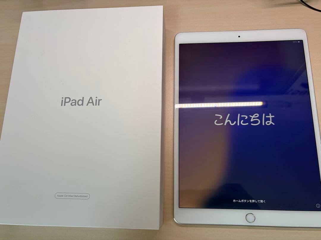 [ジャンク品] iPad Air 第3世代WiFiモデル 64GBシルバー