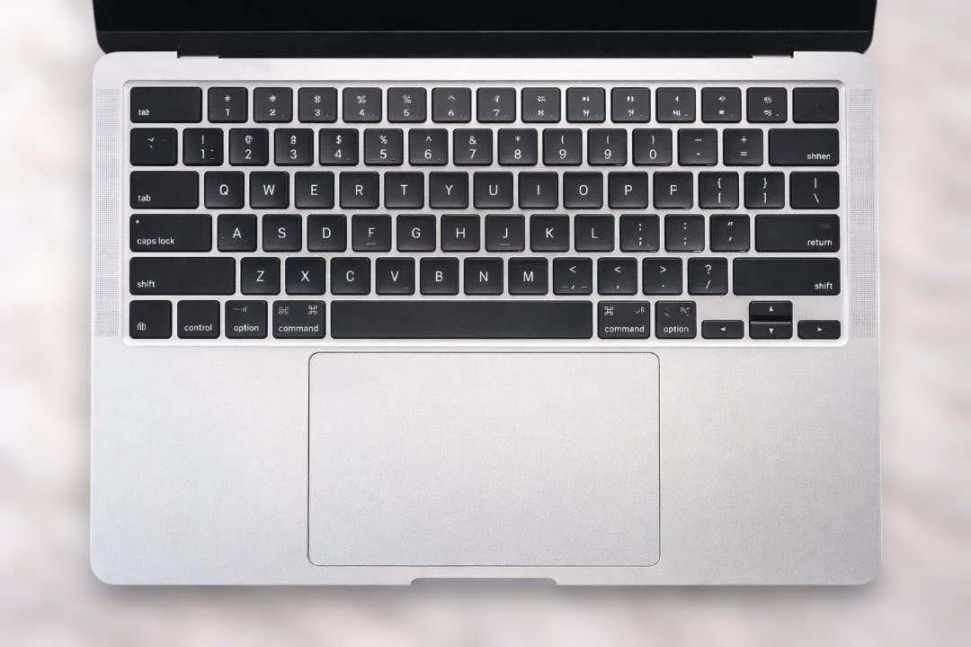 MacBook Air m4 2025 13インチ スカイブルー