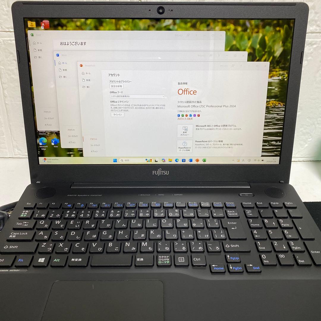 Windows11 オフィス付きRYZEN7 SSD256GB 富士通ノートPC