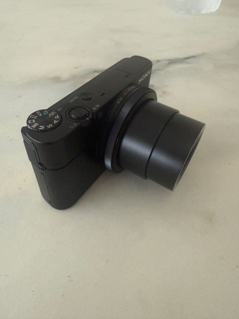 美品　SONY DSC-RX100