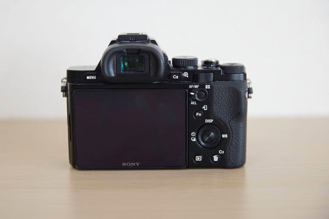 SONY α7 ミラーレス一眼カメラ ブラック