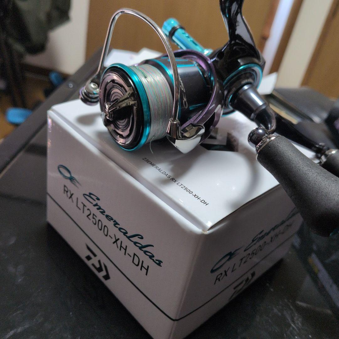 【R⠀】エメラルダス RX LT2500-XH-DH スピニングリール