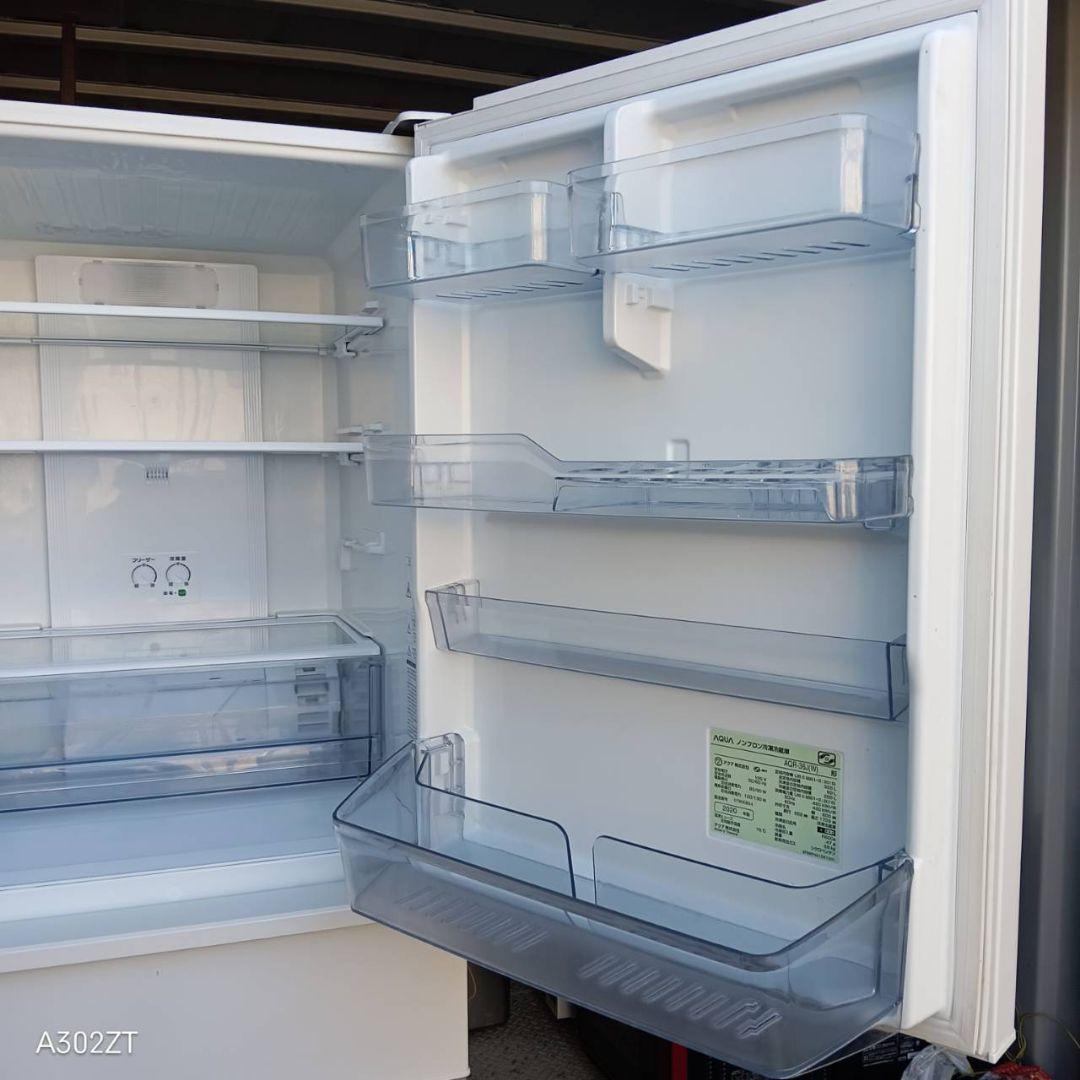 1129 送料設置込　アクア　人気モデル　大型冷蔵庫　4ドア　ホワイト