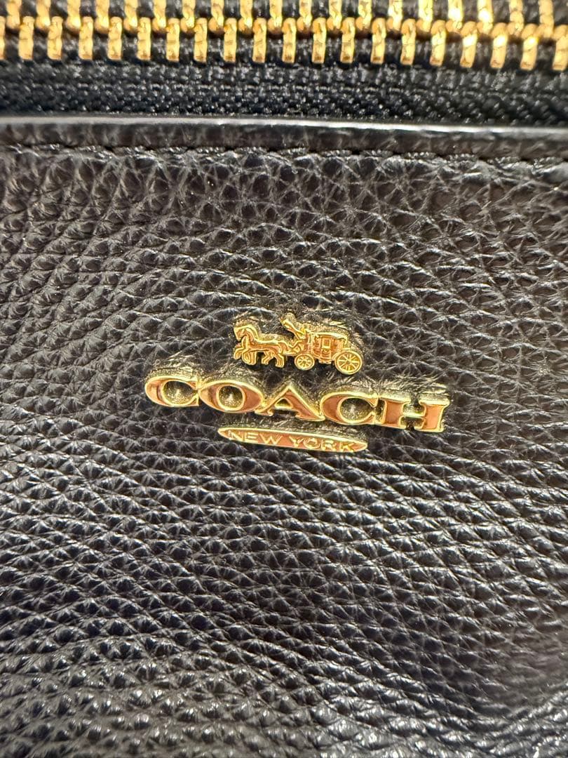 COACH 黒 レザー ボディバッグ