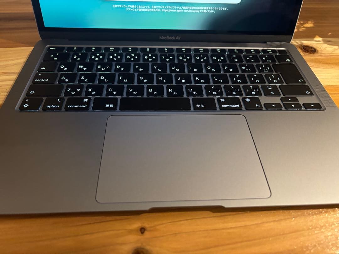 MacBook本体 Apple MacBook Air (M1, 2020) 256GB