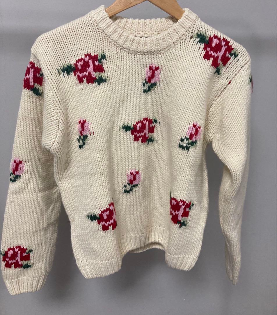 sienneアイボリー 花柄 ニットセーター 長袖