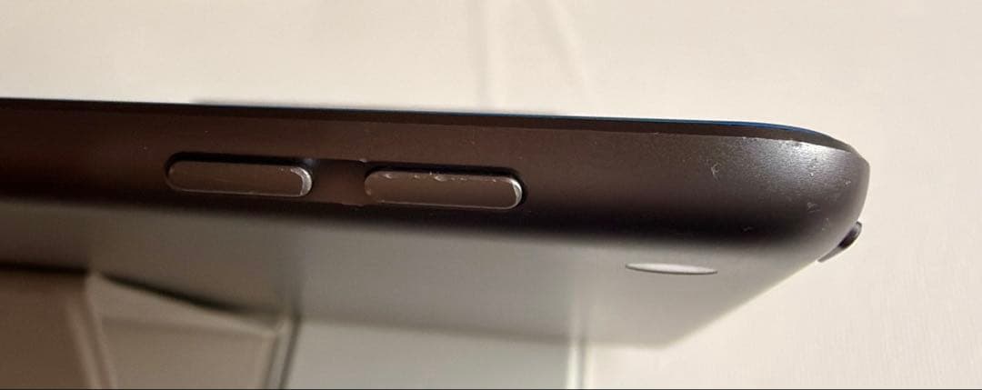 iPad 第9世代 256GB WiFiスペースグレイ【ジャンク】