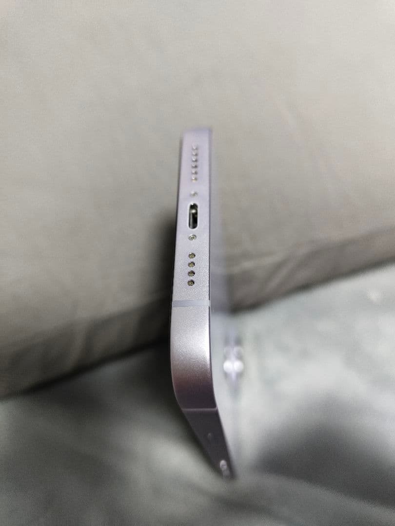 美品！おまけ多数 香港版 デュアルSIM Apple iPhone14Plus