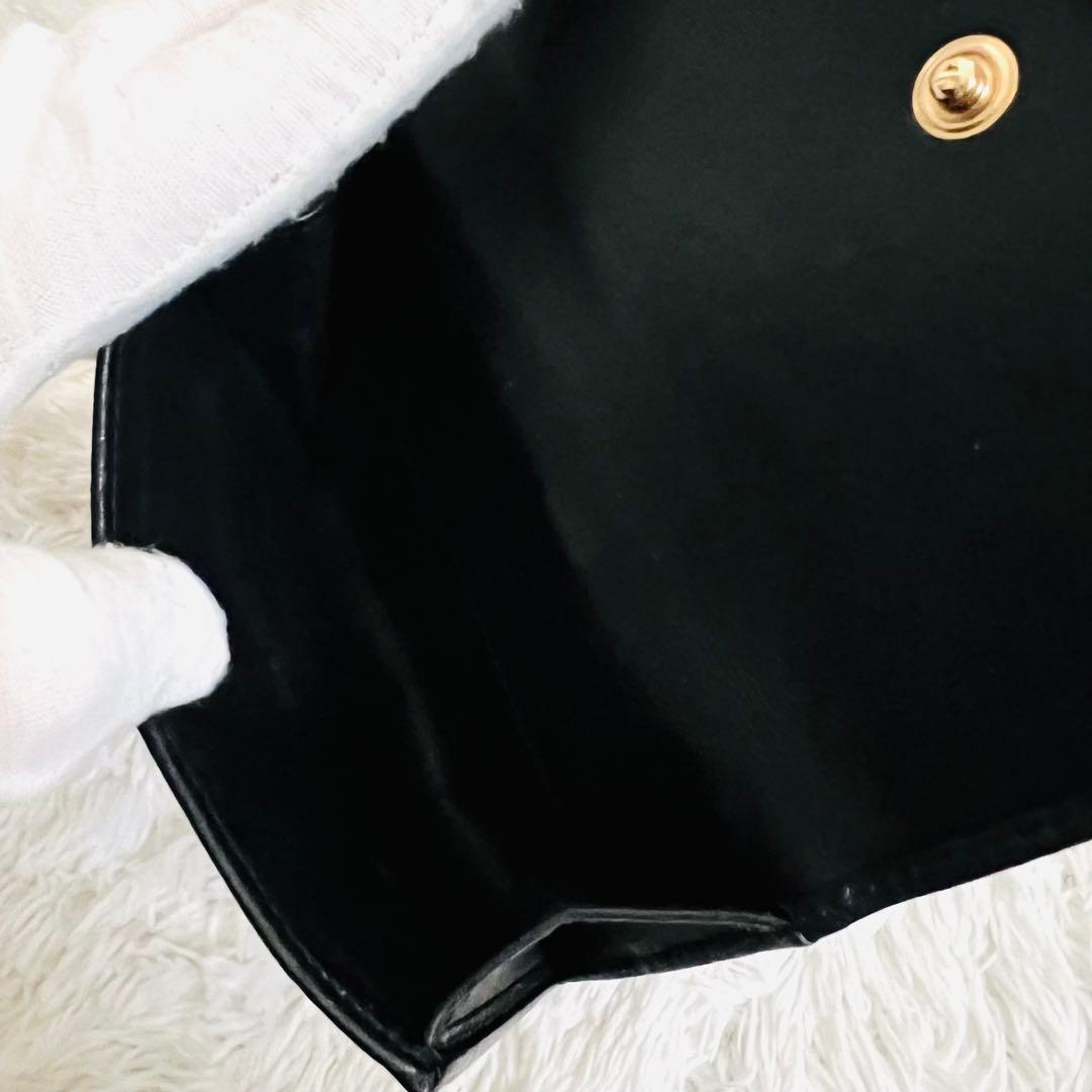 【美品】GUCCI グッチ シマ 二つ折り財布 ブラック レザー ゴールド金具