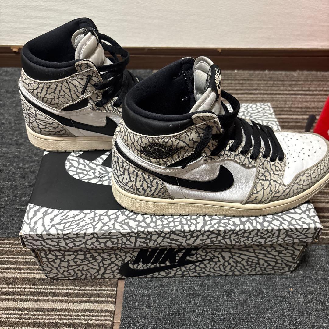 Nike Air Jordan 1 ホワイト/ブラック/グレー