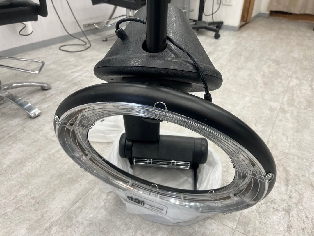 GBHIJ 1200W 美顔器 美容室　ローラーボール