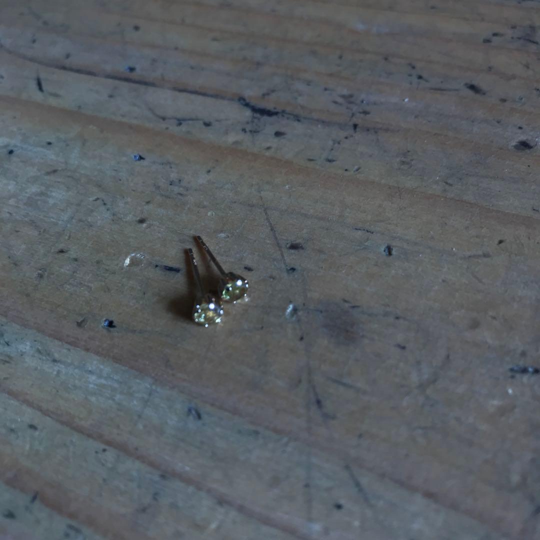 K18 天然スフェーン ピアス 0.40ct