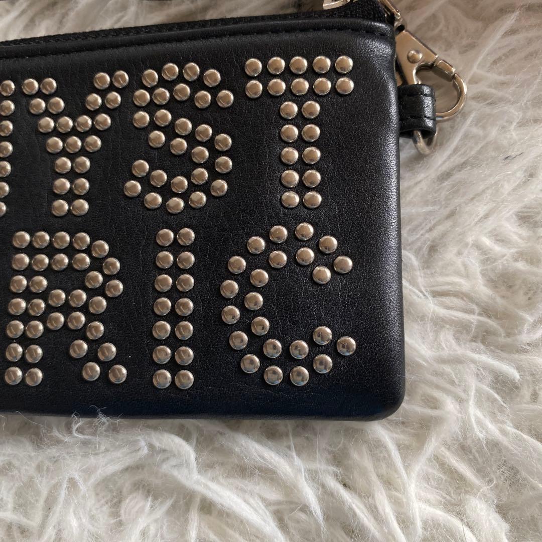 ヒステリックグラマー　ロゴスタッズ　ラウンドジップ　ミニウォレット　ネック