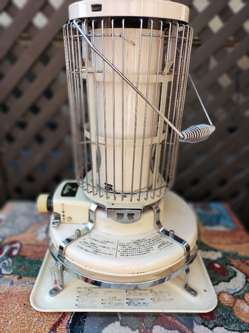 アラジンストーブ メンテナンス済み。純正芯交換済。取説付きです。ベージュ６