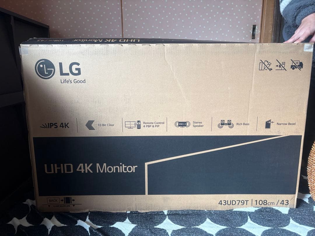 LG UHD 4K Monitor 43UD79T 43インチ