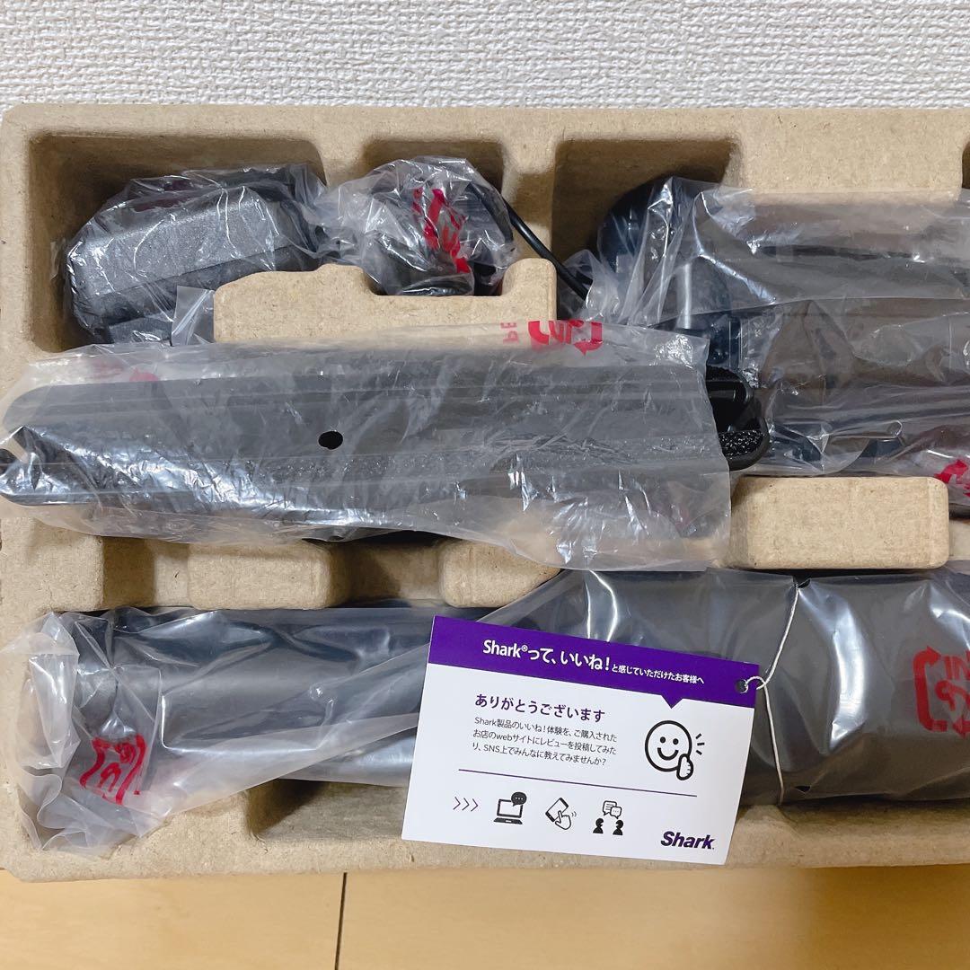 ‪☆超美品‪☆Shark EVOPOWER 充電式ハンディクリーナー