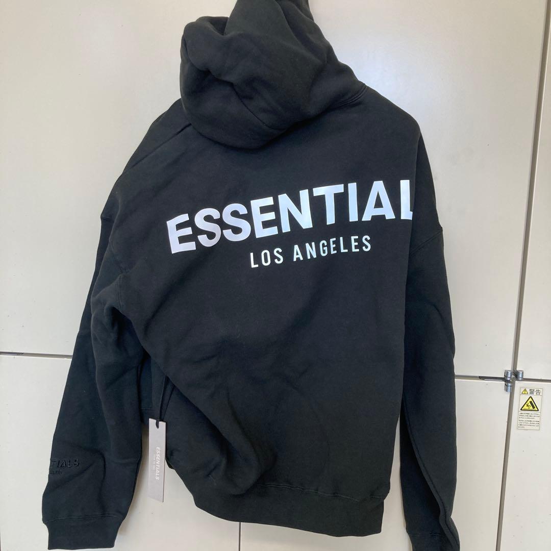 新品未使用　ESSENTIALS ブラック パーカー リフレクター