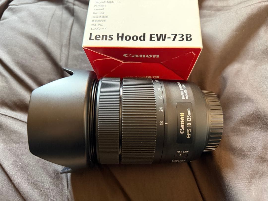 極美品！Canon EF-S 18-135mm レンズ + EW-73B
