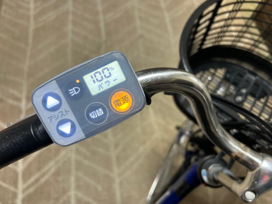 隠*蔵様 兵庫県神戸市より！電動自転車パナソニック ビビYX 2023年製とても