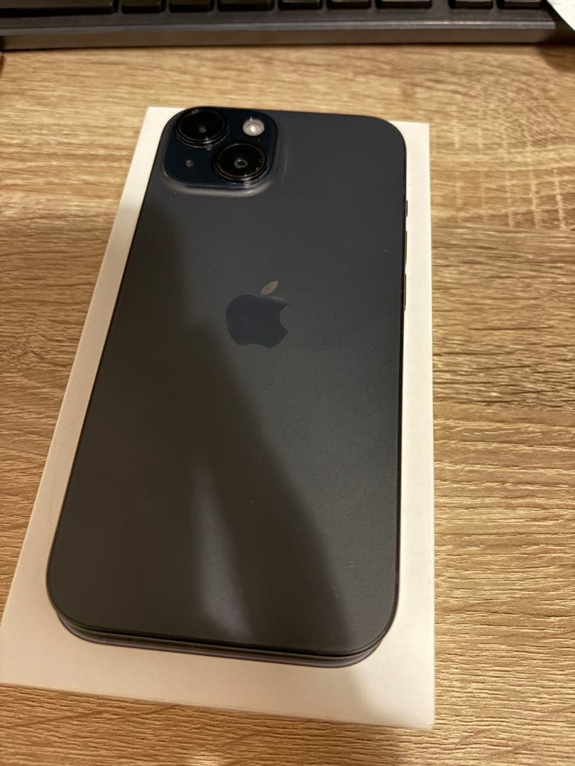 超美品 iPhone15 128GB ブラック 90% simフリー 即日発送可